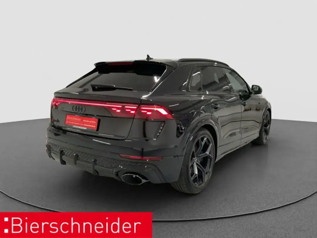 Audi RS Q8 - Thumbnail 6