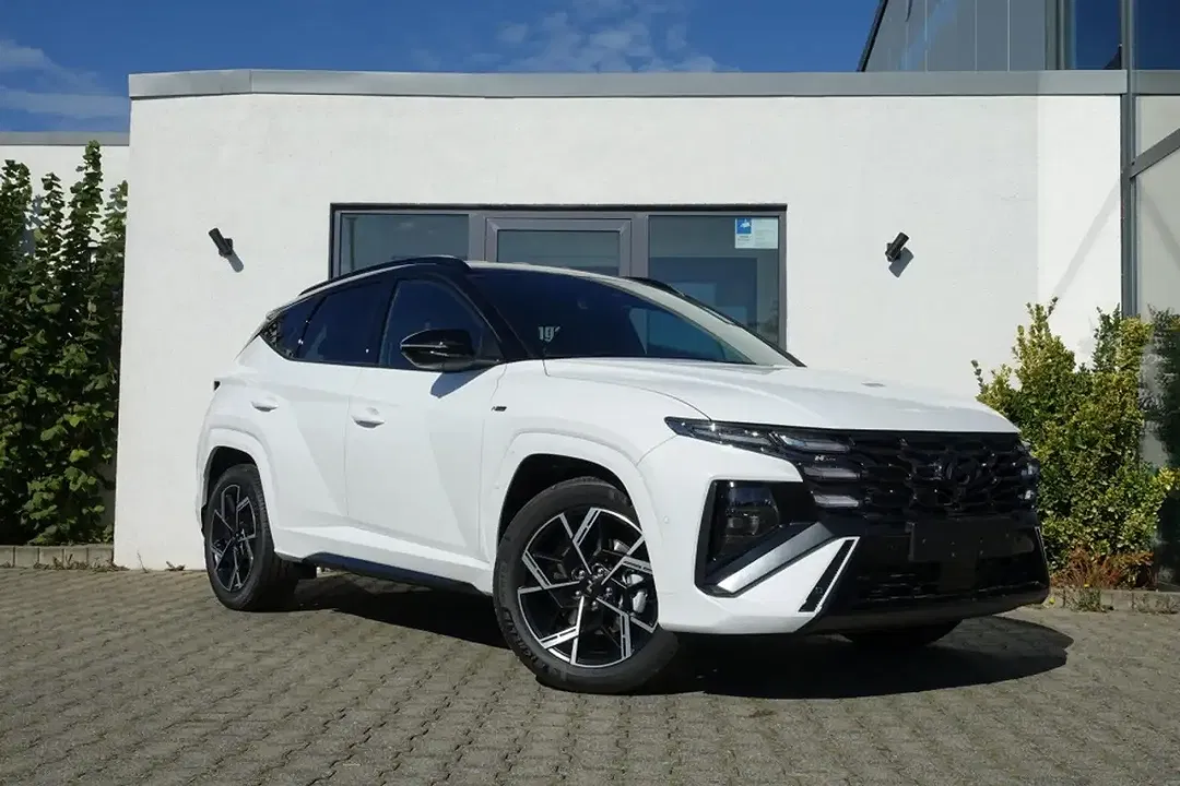 Hyundai TUCSON - Thumbnail 3