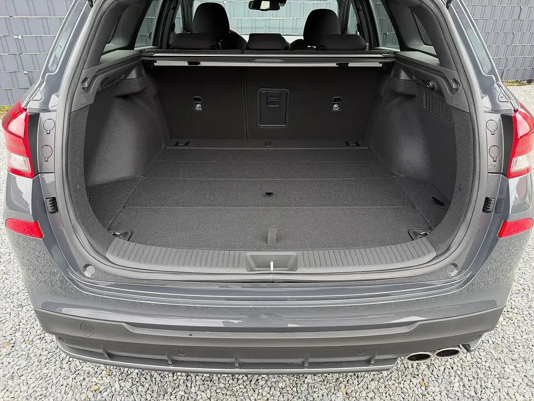 Hyundai i30 - Thumbnail 24