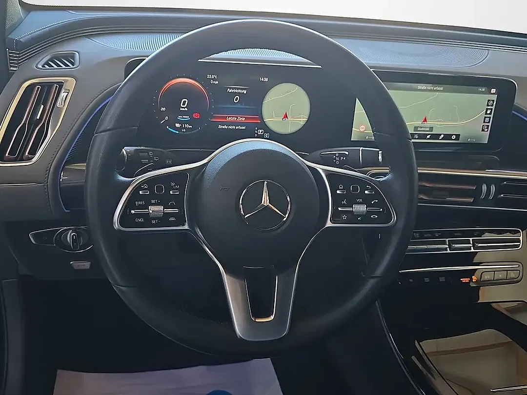 Mercedes-Benz EQC 400 - Thumbnail 13