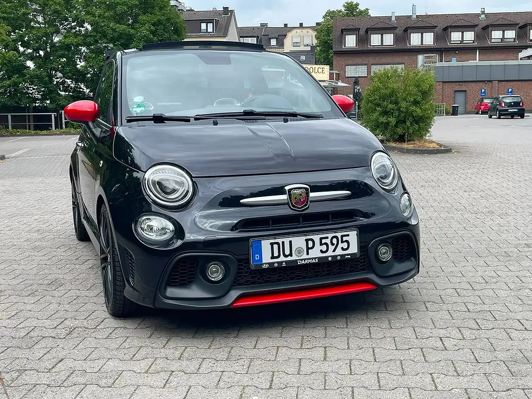 Abarth 500C - Thumbnail 2