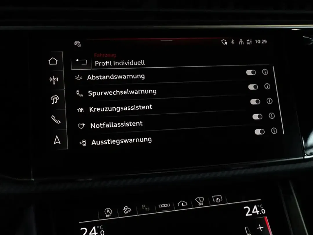 Audi RS Q8 - Thumbnail 14