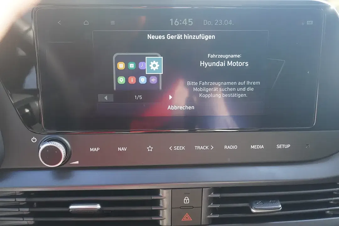 Hyundai i20 - Thumbnail 13