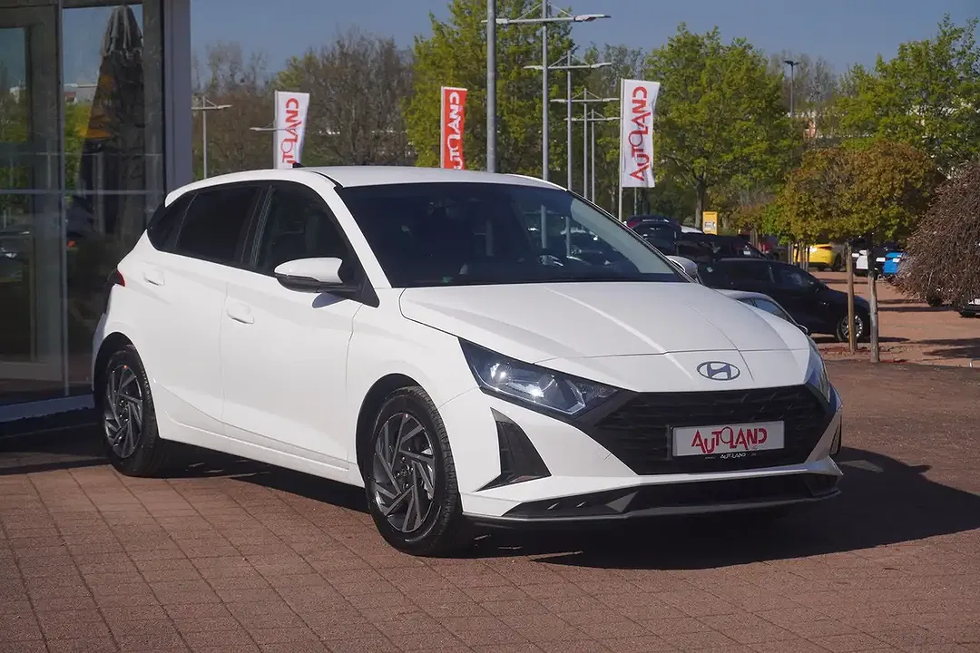 Hyundai i20 - Thumbnail 4