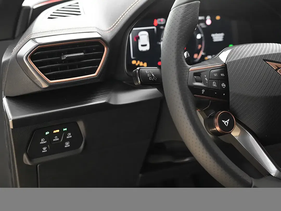 CUPRA Leon - Thumbnail 11