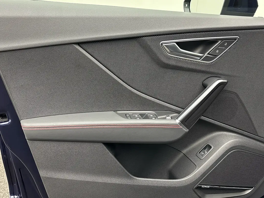 Audi Q2 - Thumbnail 11