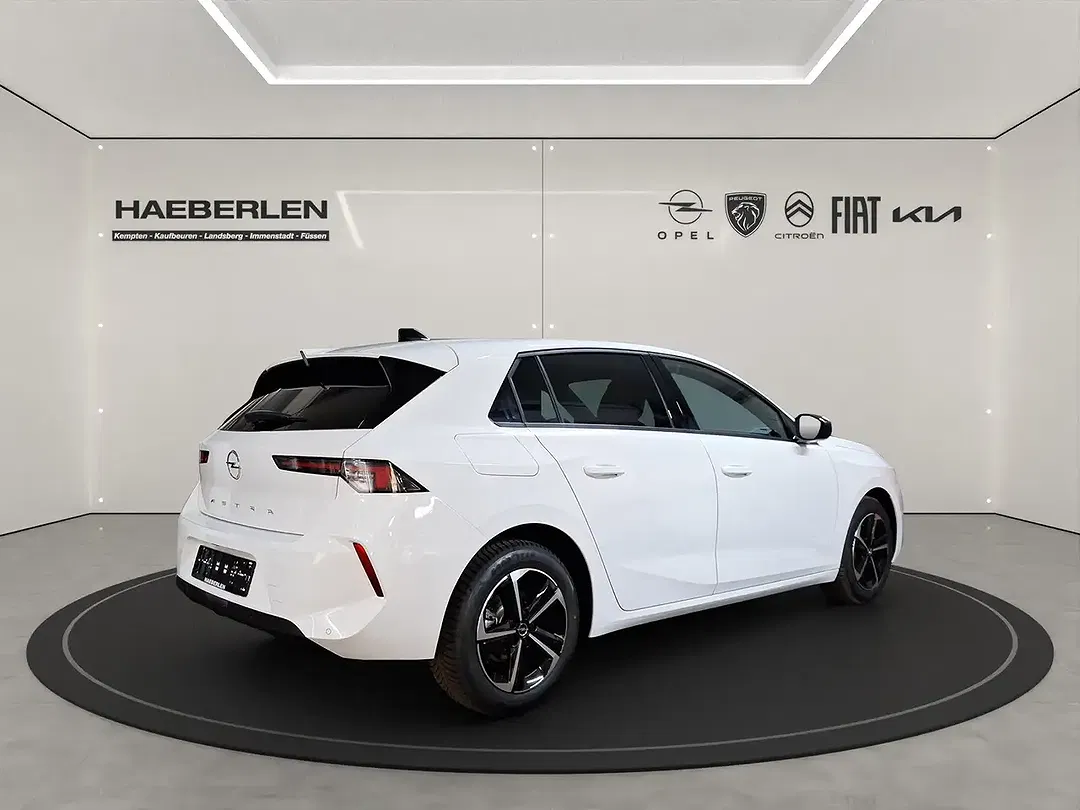 Opel Astra - Thumbnail 4