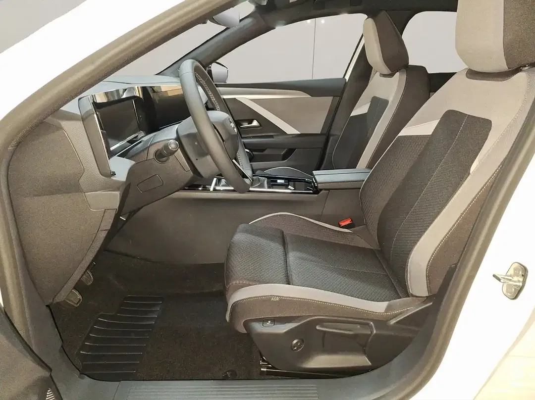Opel Astra - Thumbnail 7
