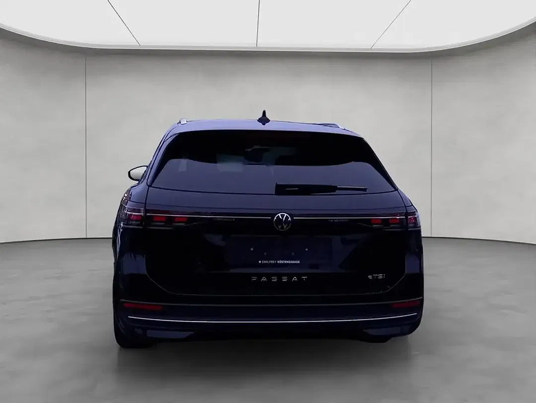 Volkswagen Passat Variant - Thumbnail 4