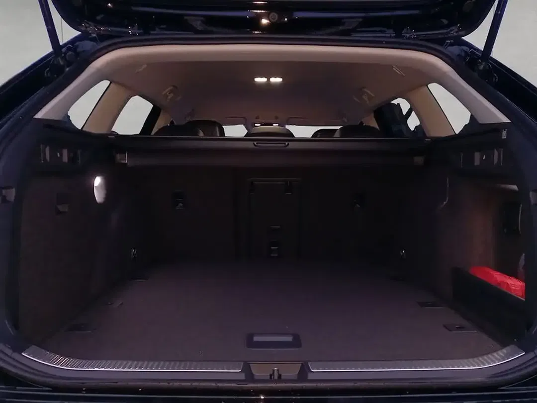 Volkswagen Passat Variant - Thumbnail 5