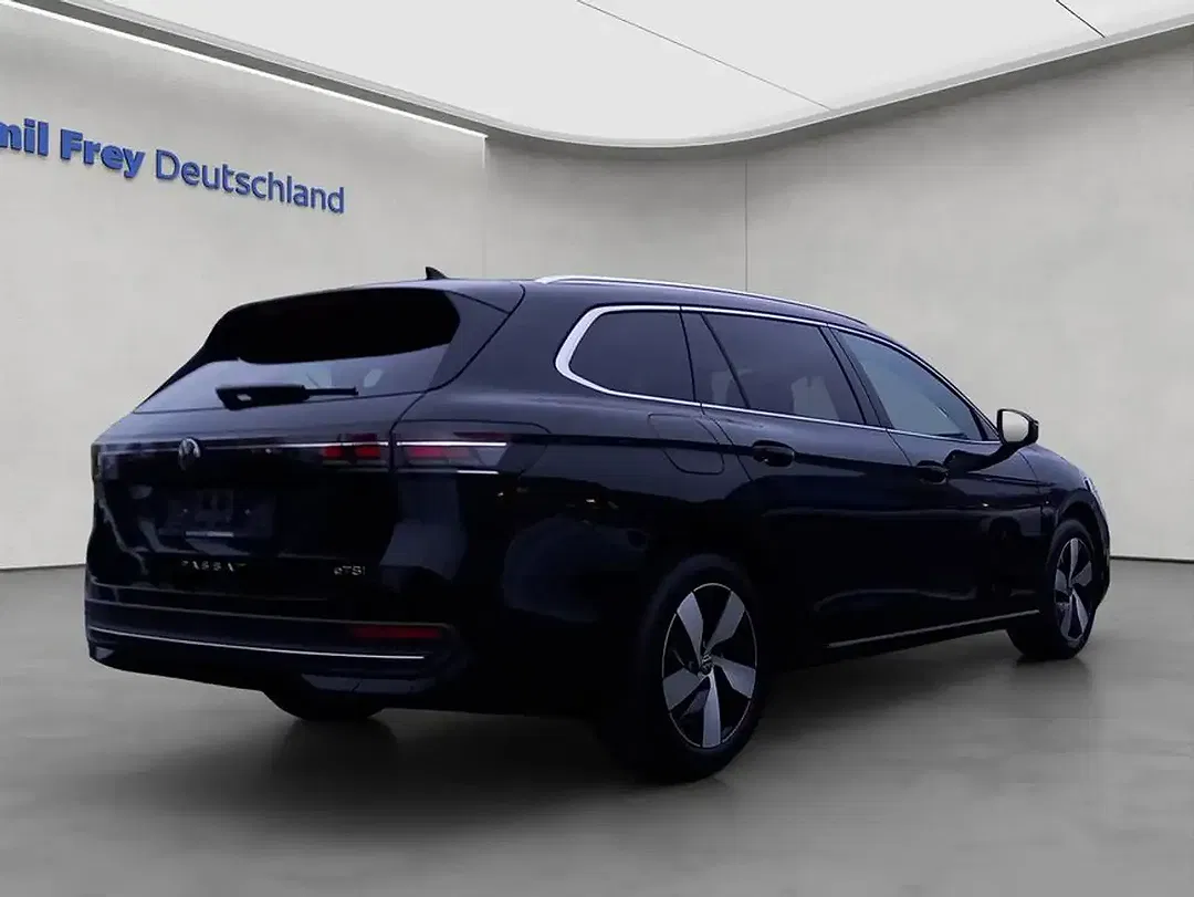 Volkswagen Passat Variant - Thumbnail 6