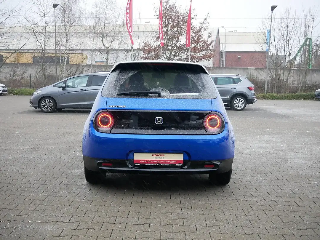 Honda e - Thumbnail 7
