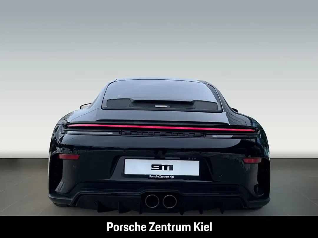 Porsche 992 - Thumbnail 5