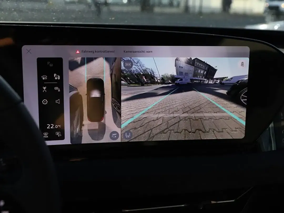Audi A6 - Thumbnail 13