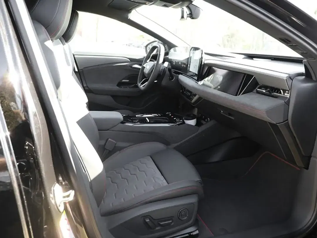 Audi A6 - Thumbnail 5