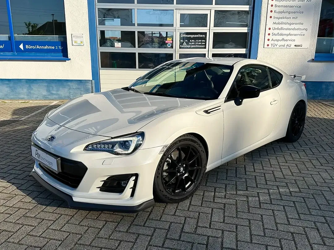 Subaru BRZ - Thumbnail 4