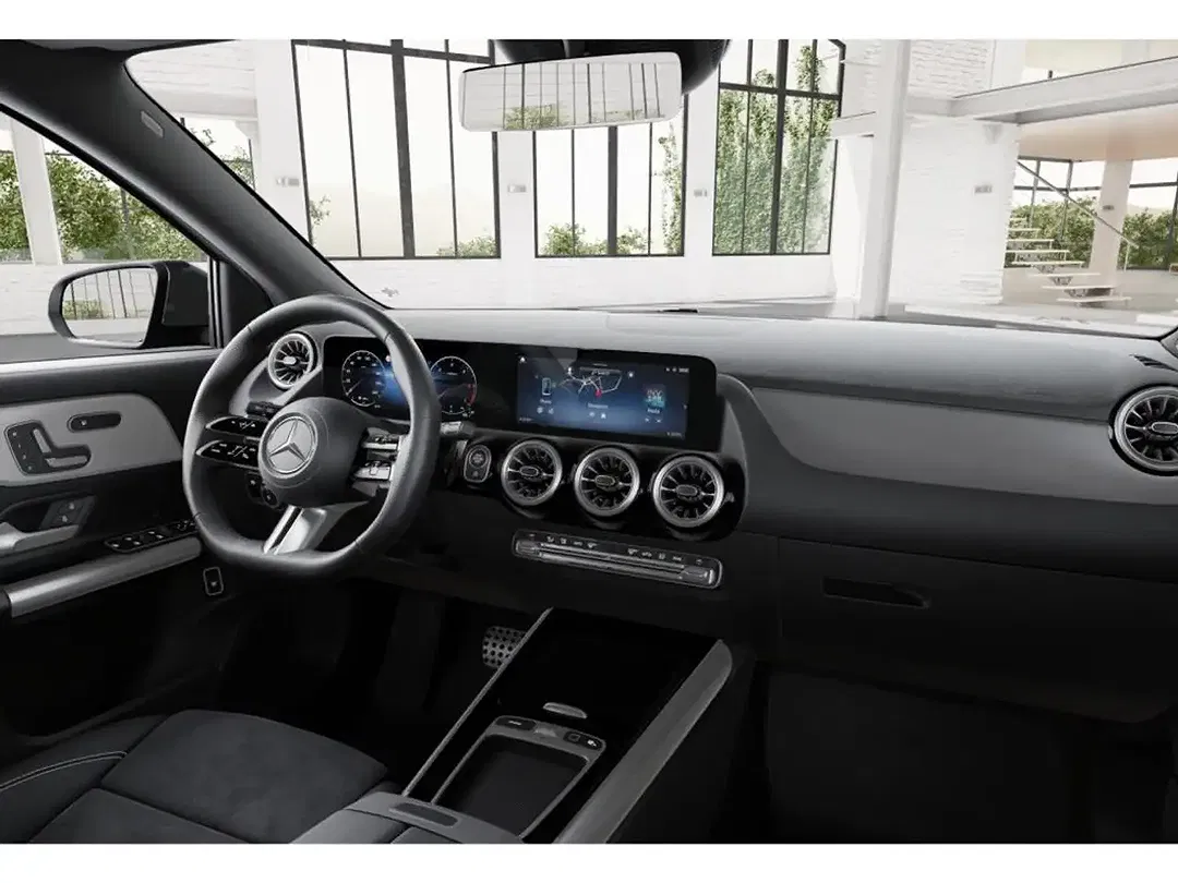 Mercedes-Benz GLA 200 - Thumbnail 11