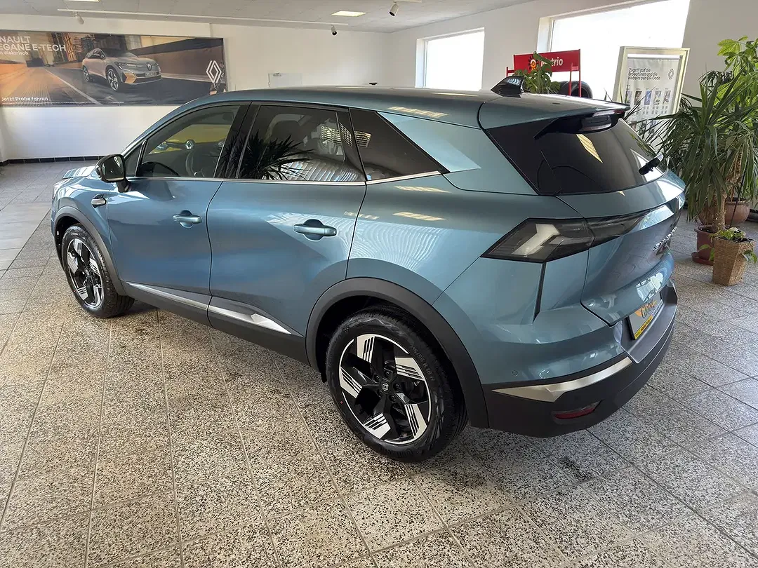 Renault Symbioz - Thumbnail 3
