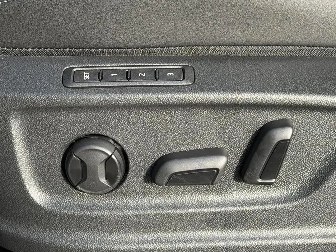Skoda Karoq - Thumbnail 11