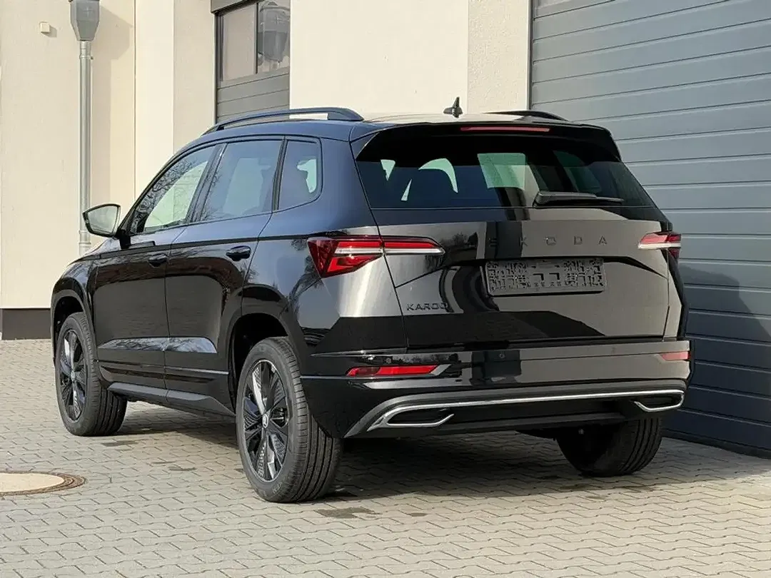 Skoda Karoq - Thumbnail 4