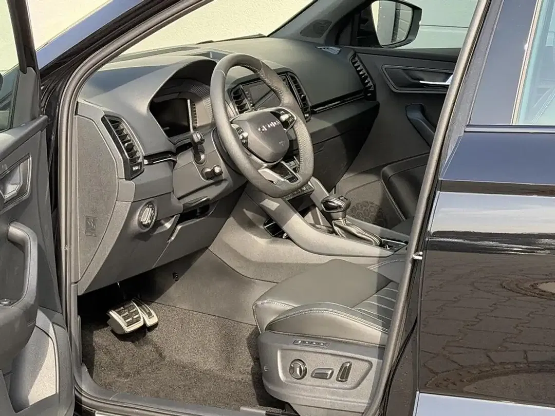 Skoda Karoq - Thumbnail 9