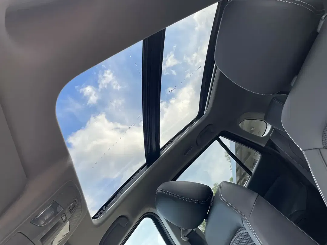 Suzuki SX4 S-Cross - Thumbnail 8