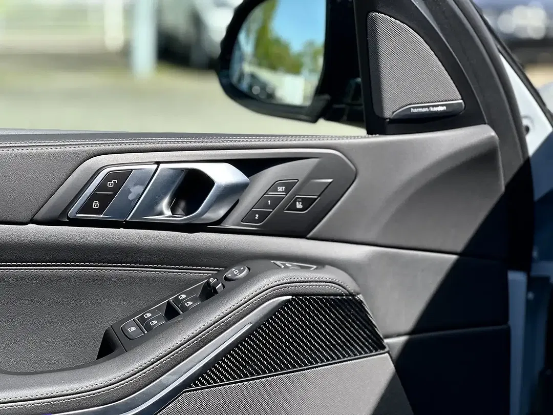 BMW X5 - Thumbnail 11