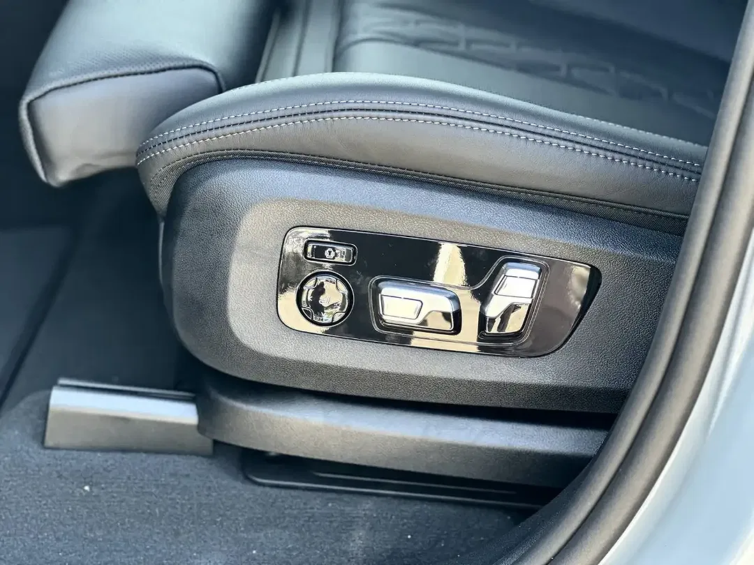 BMW X5 - Thumbnail 14