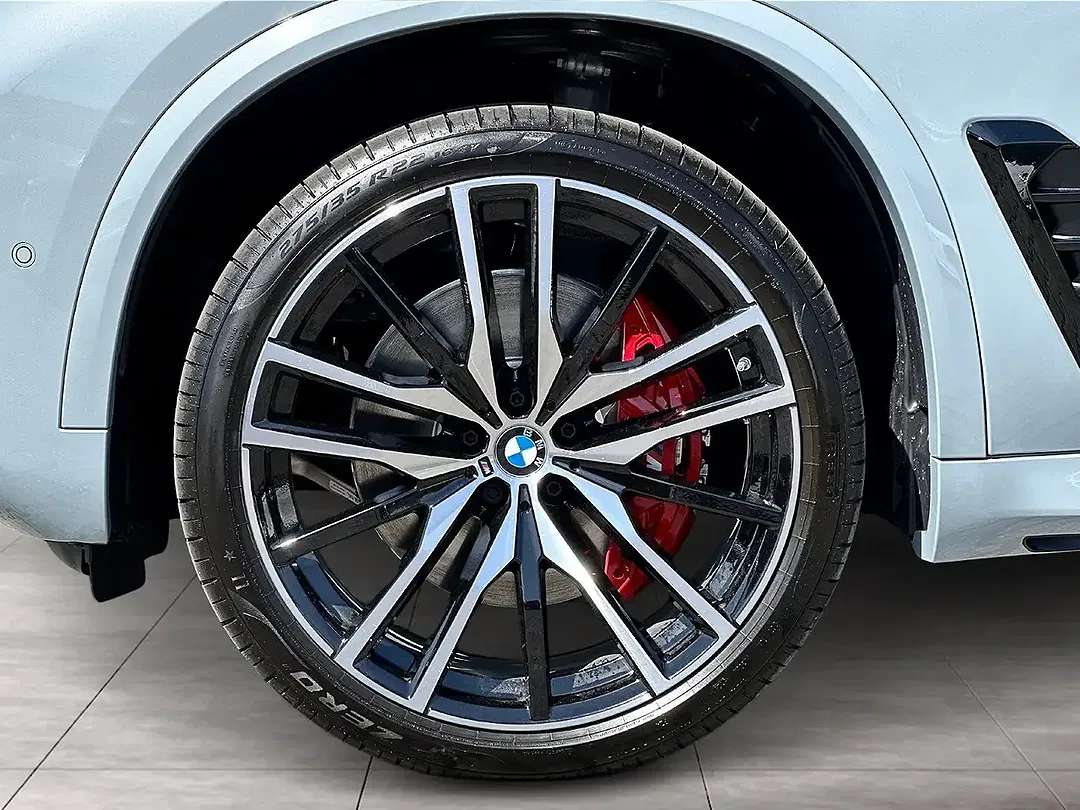 BMW X5 - Thumbnail 6