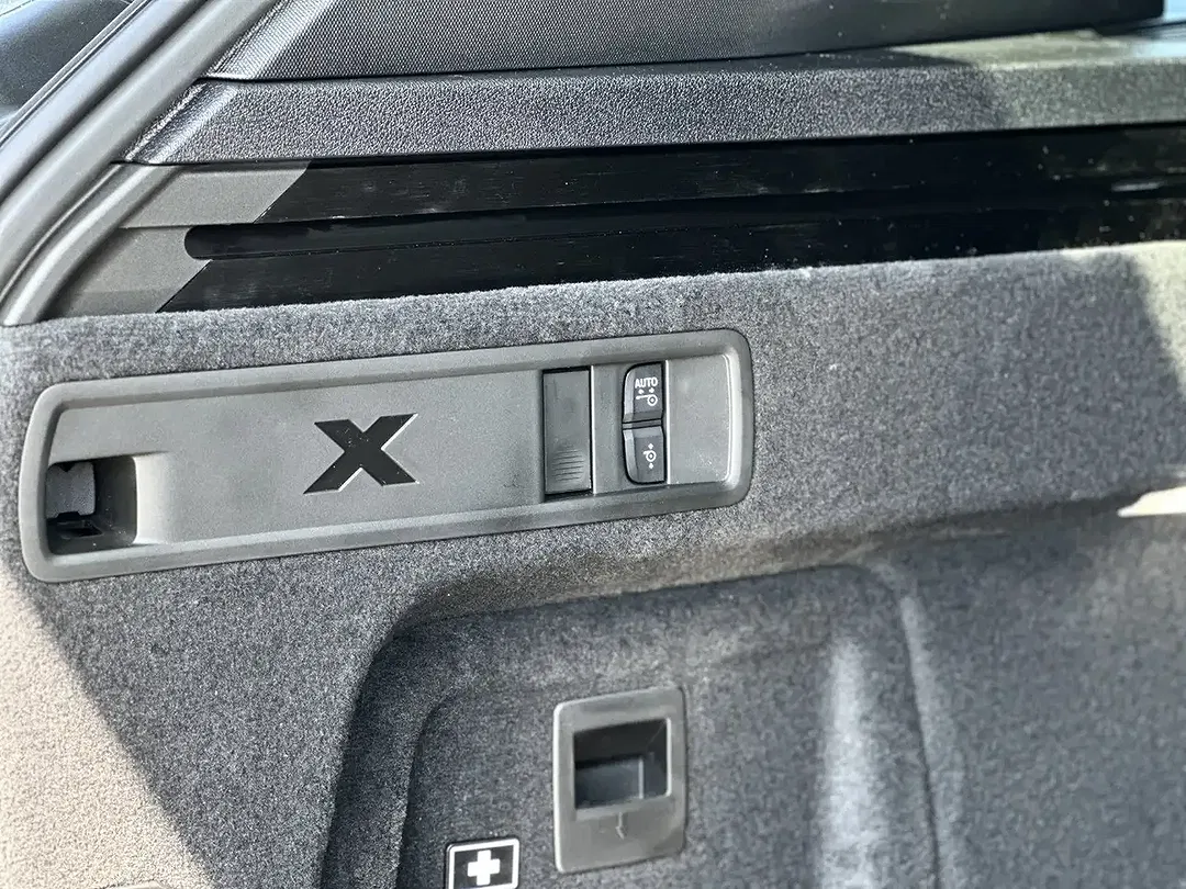 BMW X5 - Thumbnail 9