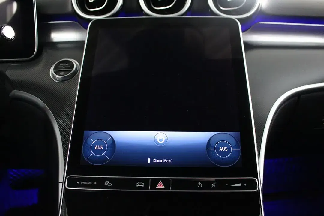 Mercedes-Benz C 220 - Thumbnail 12