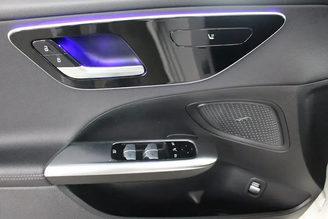 Mercedes-Benz C 220 - Thumbnail 7