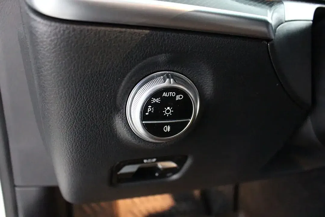 Mercedes-Benz C 220 - Thumbnail 8