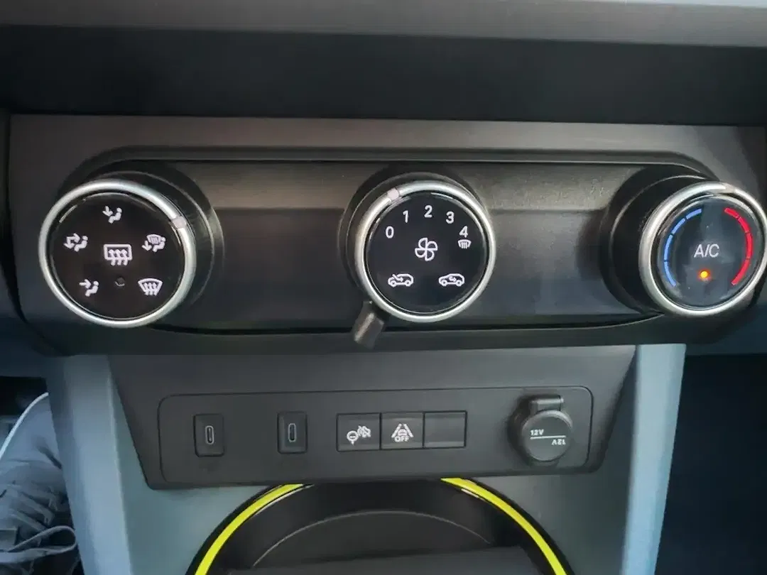 Fiat Grande Panda - Thumbnail 14