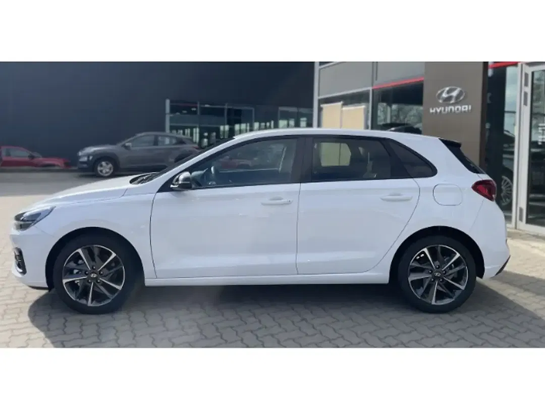 Hyundai i30 - Thumbnail 4