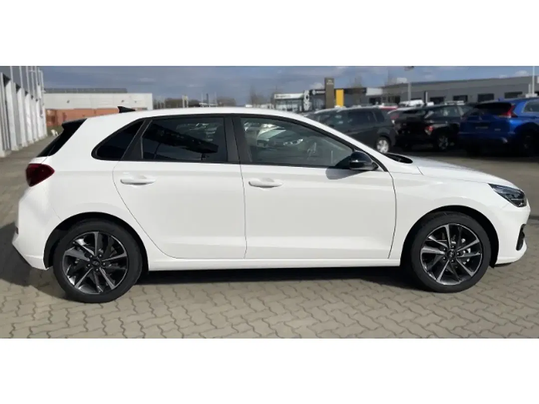 Hyundai i30 - Thumbnail 5