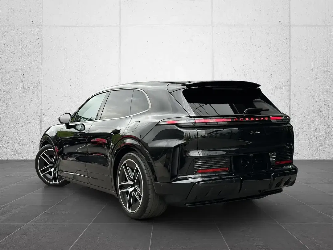 Porsche Cayenne - Thumbnail 3