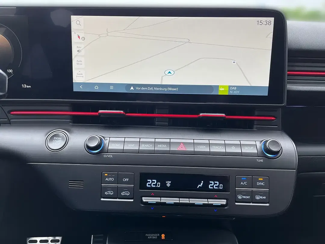 Hyundai KONA - Thumbnail 12
