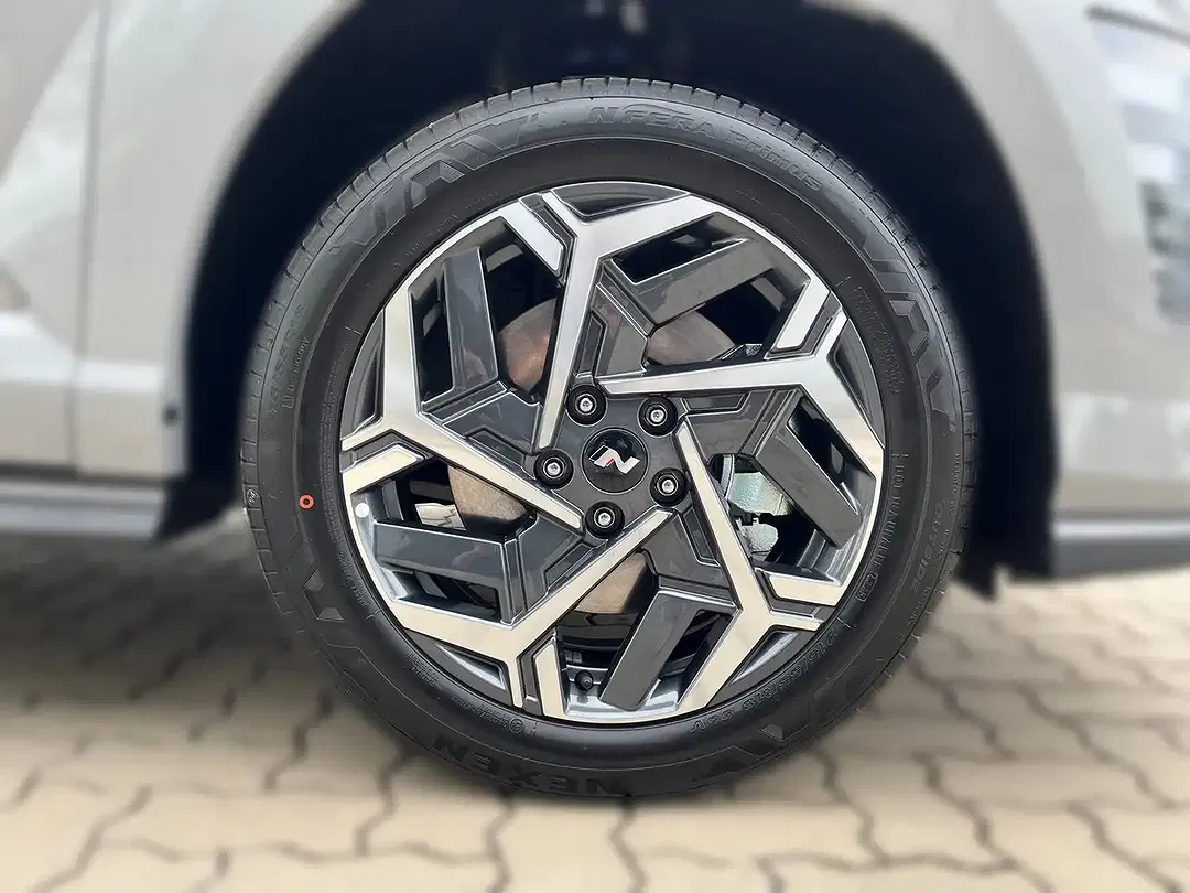 Hyundai KONA - Thumbnail 6