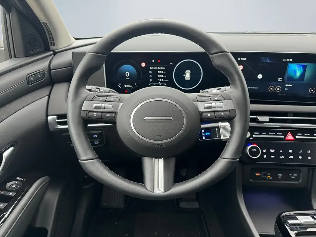 Hyundai TUCSON - Thumbnail 12