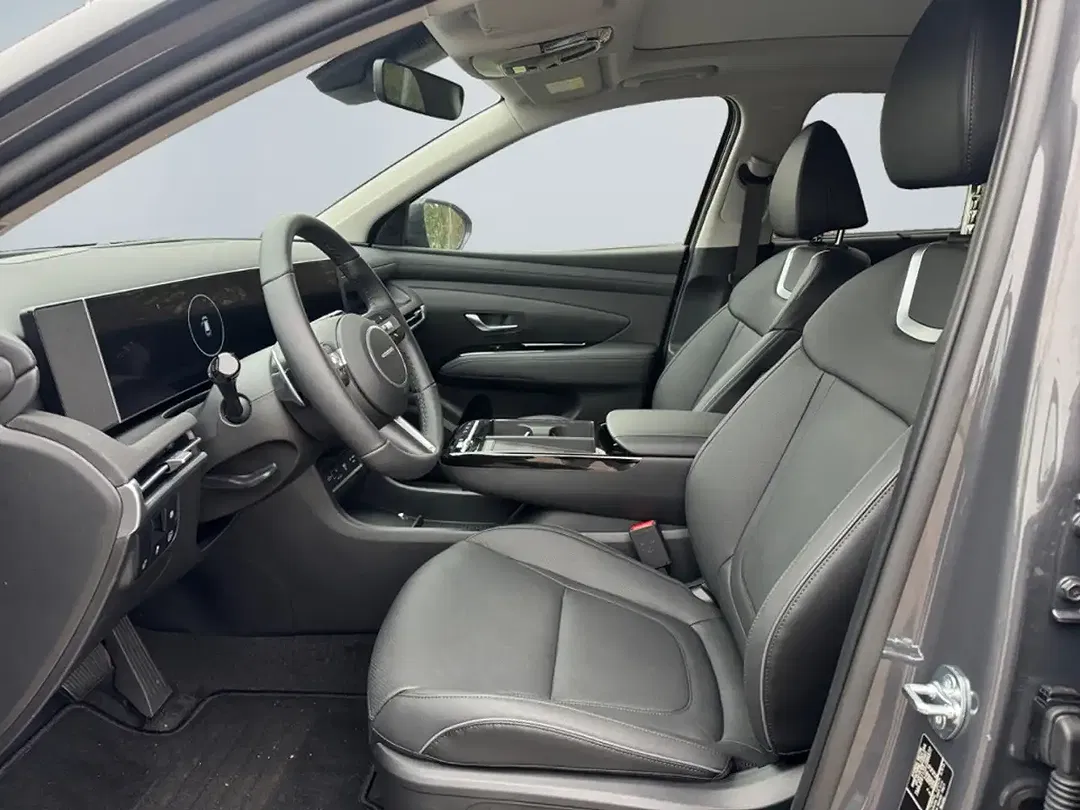 Hyundai TUCSON - Thumbnail 9