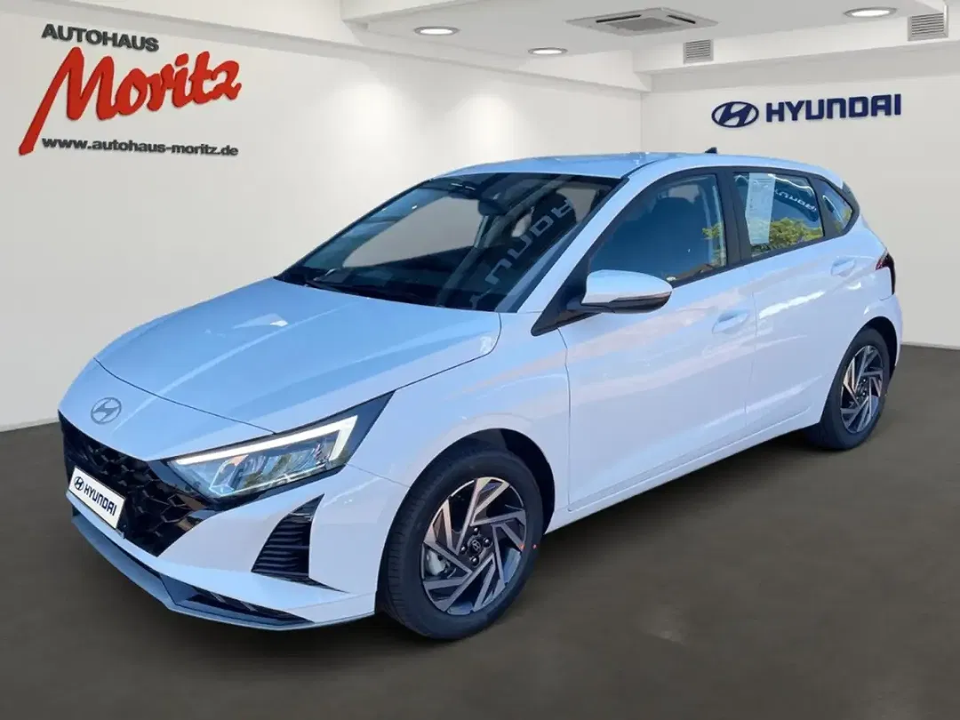 Hyundai i20 - Thumbnail 1
