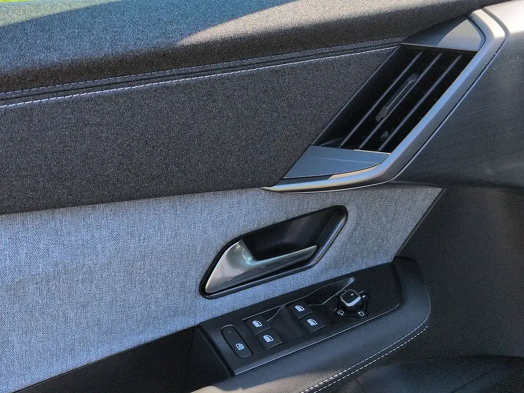 Opel Grandland X - Thumbnail 8