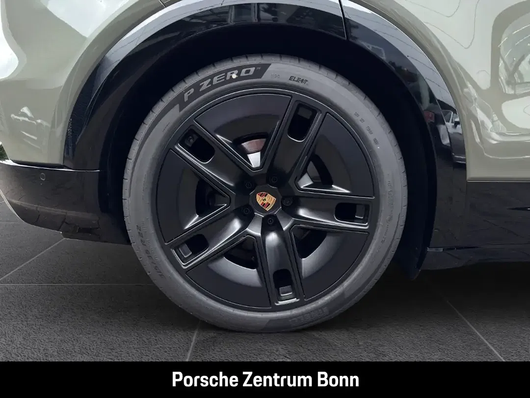 Porsche Cayenne - Thumbnail 24