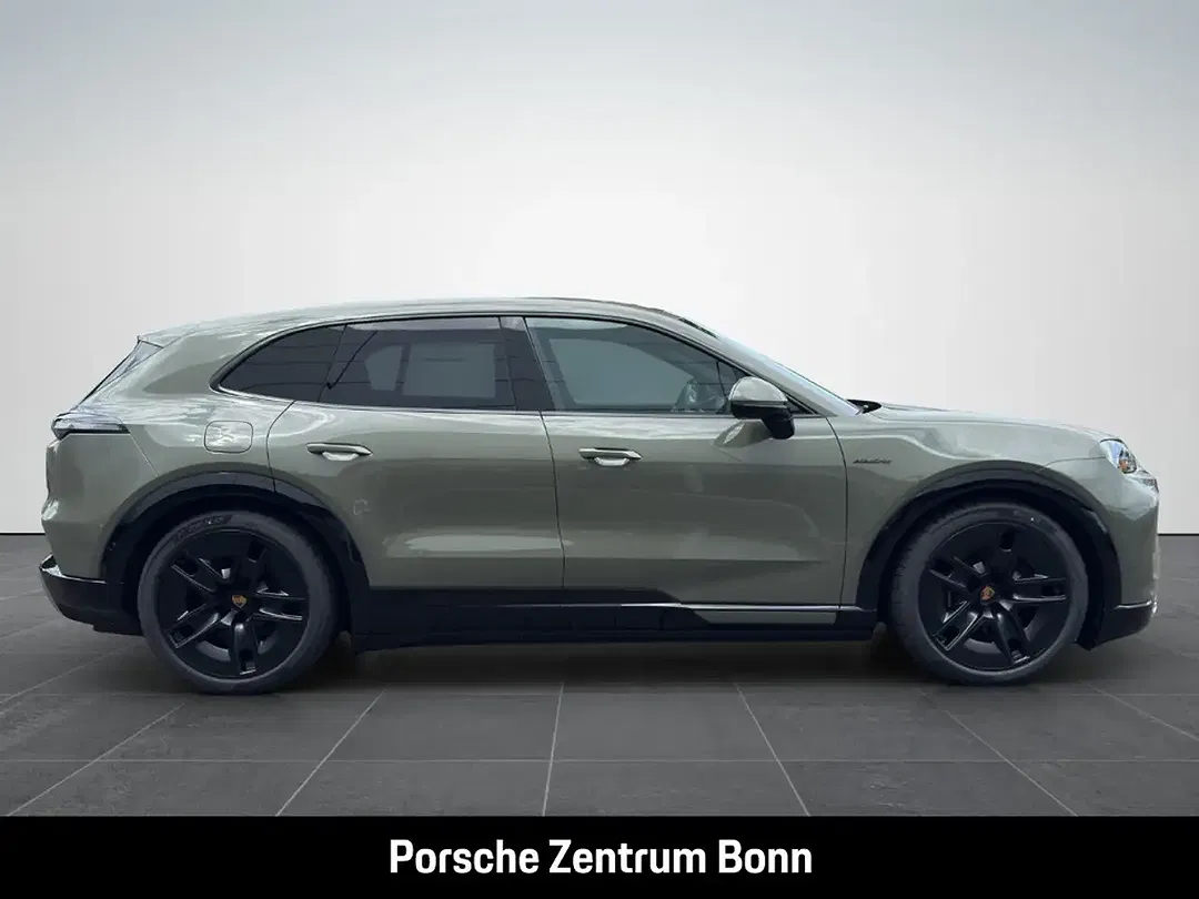 Porsche Cayenne - Thumbnail 4