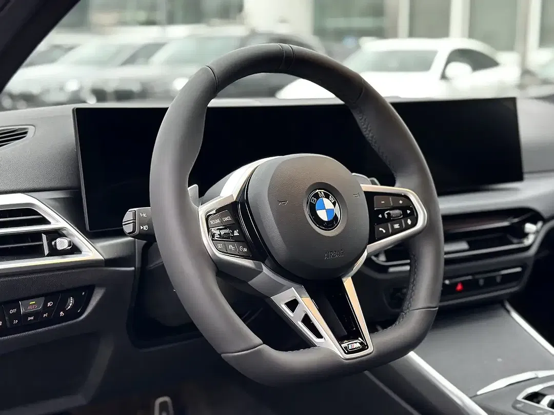 BMW 320 - Thumbnail 8