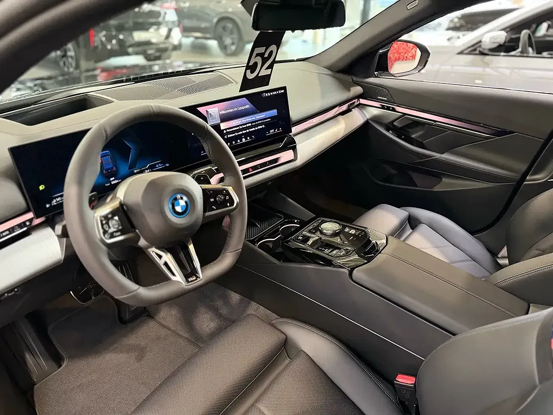 BMW 530 - Thumbnail 4