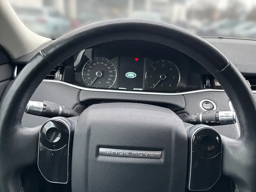 Land Rover Range Rover - Thumbnail 12
