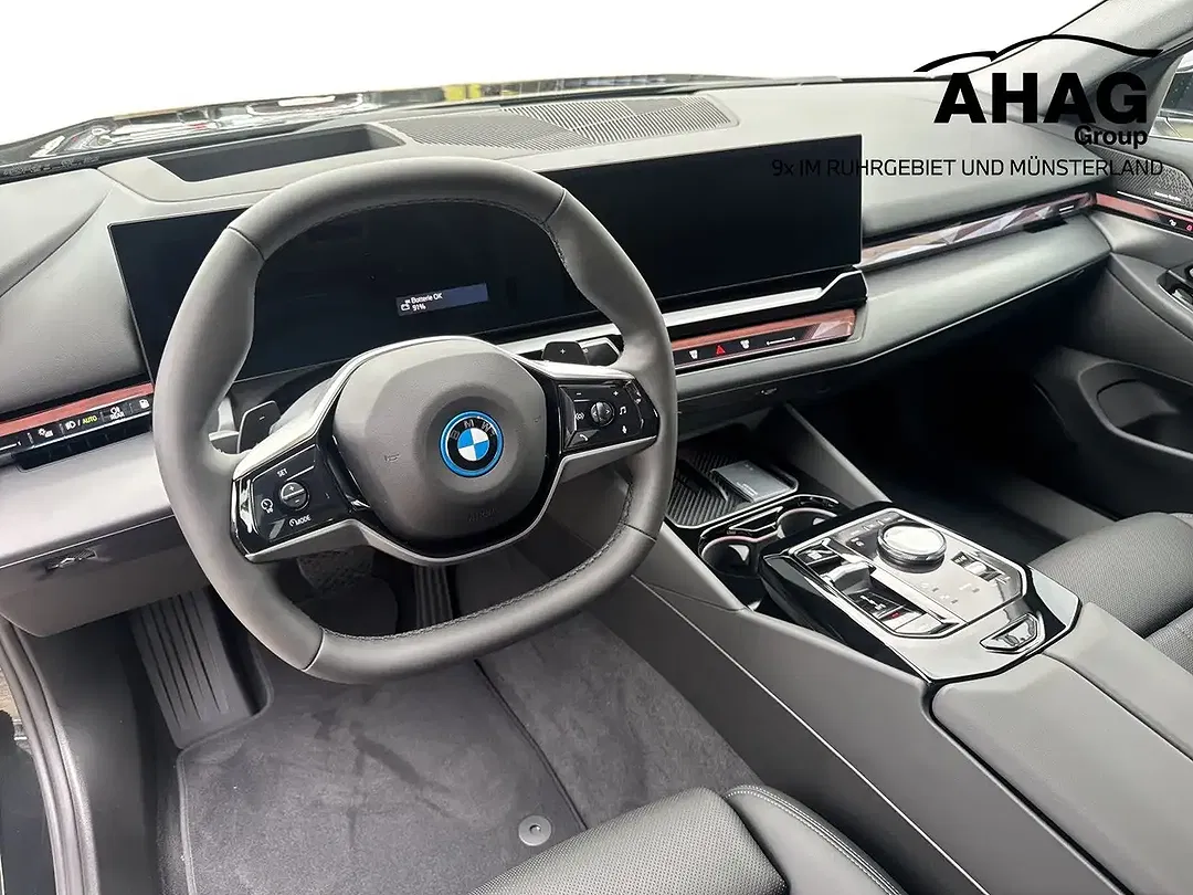 BMW 530 - Thumbnail 8