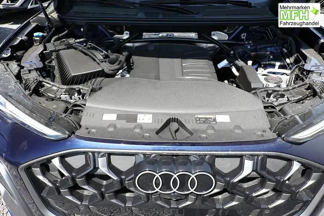 Audi Q5 - Thumbnail 11